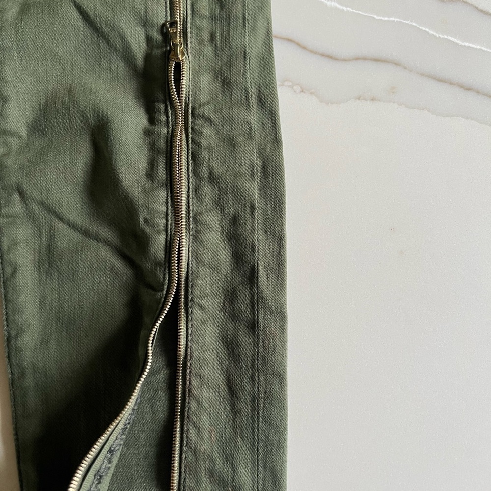Jeans - Picture 5 of 9